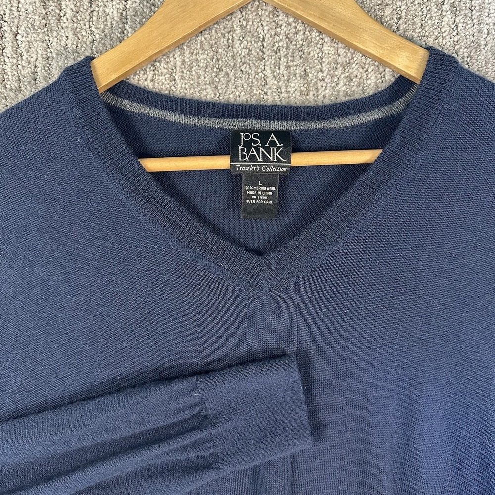 Jos A Bank Travelers Mens Large Navy Blue Merino Wool V-Neck Long Sleeve Sweater